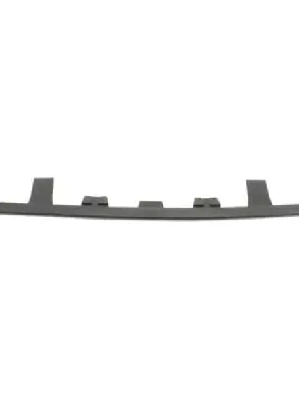 CH1044131 Front Bumper Cover Molding