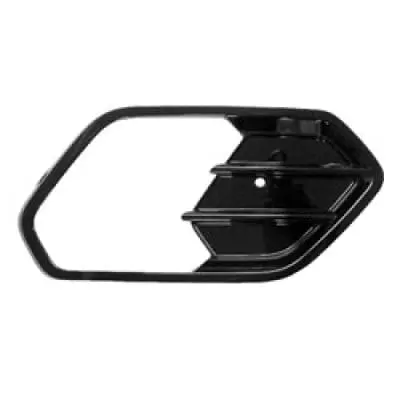 FO1039178 Passenger Side Front Bumper Fog Light Bezel