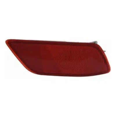 SU1185105C Passenger Side Reflector Bumper