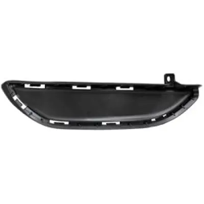 HY1039149 Passenger Side Front Bumper Grille