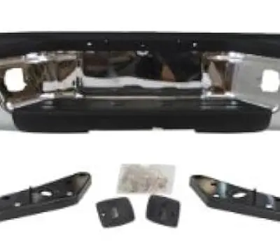 TO1103113DSC Rear Bumper Assembly