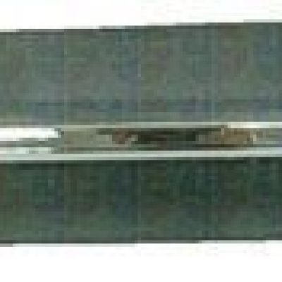 GM1039114 Front Bumper Insert Fog Light Cover Passenger Side