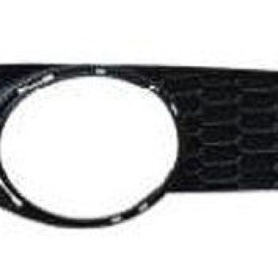 GM1039116 Front Bumper Insert Fog Light Bezel Passenger Side