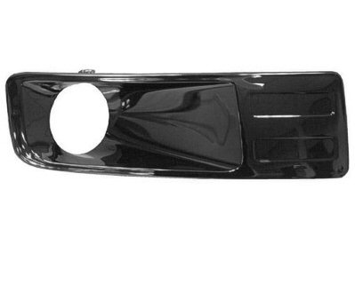 FO1039108 Passenger Side Front Bumper Fog Light Bezel FO1039108 Passenger Side Front Bumper Fog Light Bezel