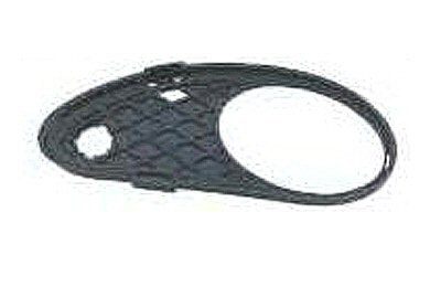 MB1039104 Front Bumper Insert Passenger Side