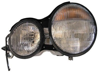 MB2502101 Front Light Headlight Lamp
