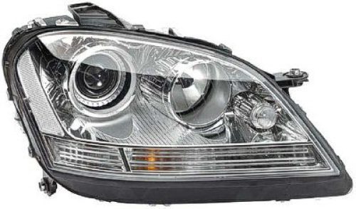 MB2503158 Front Light Headlight Lamp