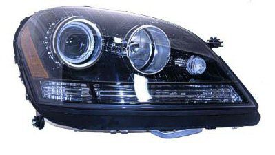 MB2503170 Front Light Headlight Lamp