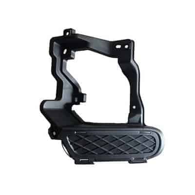 MI1037100 Front Bumper Intake Cover