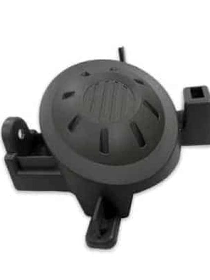 NI1039120 Passenger Side Front Bumper Fog Light Cover