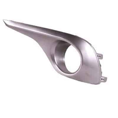 TO1038154 Driver Side Fog Light Bezel