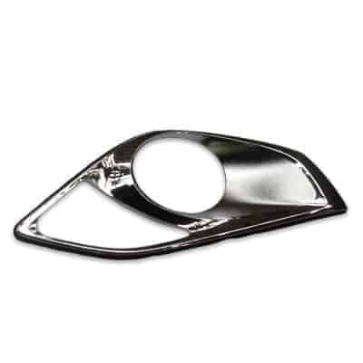 TO1038166 Driver Side Fog Light Bezel