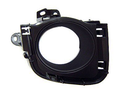 TO1039136 Passenger Side Fog Light Bezel