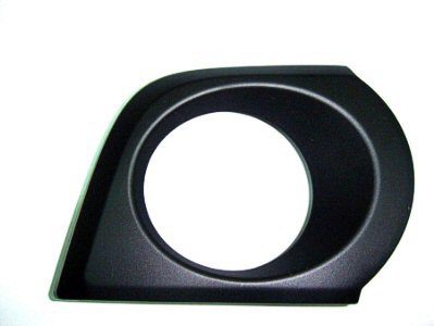 TO1039138 Passenger Side Fog Light Bezel