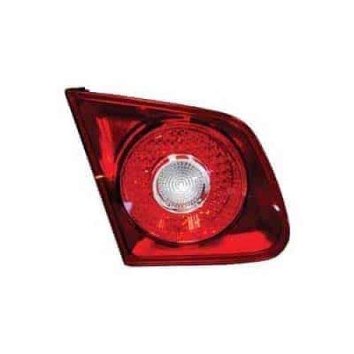 VW2882101C Driver Side Backup Lamp Assembly