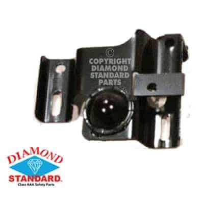 FO1066143DSC Driver Side Front Bumper Bracket Mounting