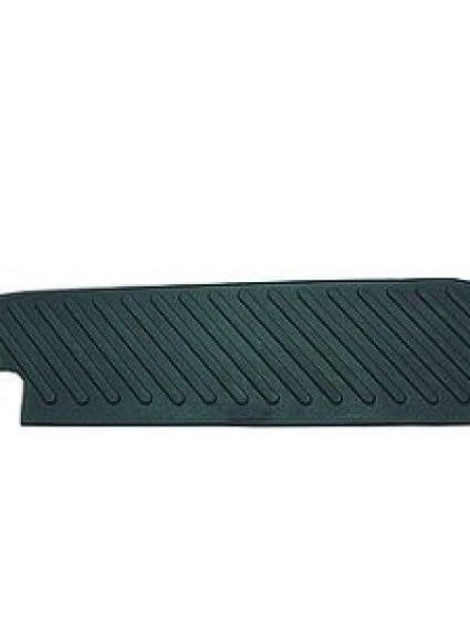 FO1197100 Rear Bumper Step Pad