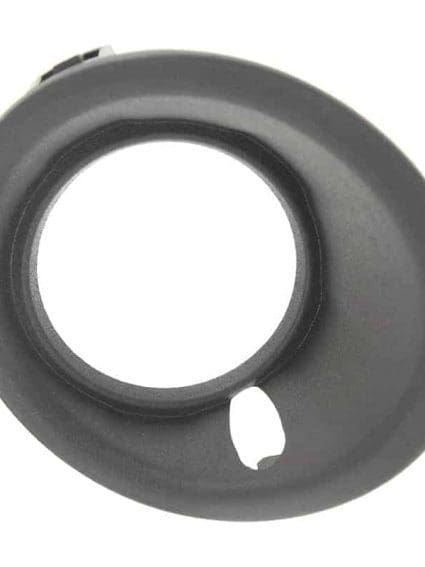 GM1038161 Front Bumper Insert Fog Light Bezel Driver Side