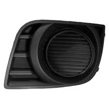 TO1038182 Driver Side Fog Light Cover