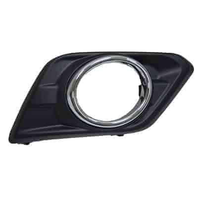 NI1039132 Passenger Side Front Bumper Fog Light Bezel