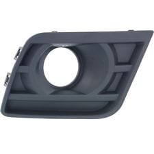 GM1039174 Front Bumper Insert Fog Light Bezel Passenger Side