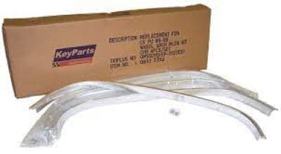 0852-235U Fender Molding