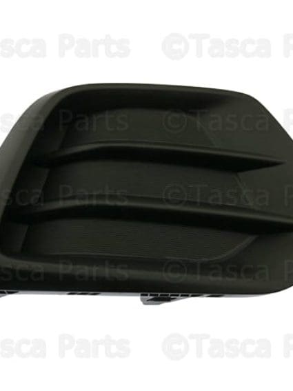 GM1039226 Front Bumper Insert Fog Light Cover Passenger Side