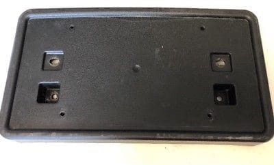 CH1068142 Front Bumper License Plate Bracket