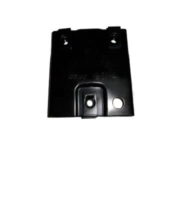 GM1062105 Front Bumper Bracket Attachment Plate