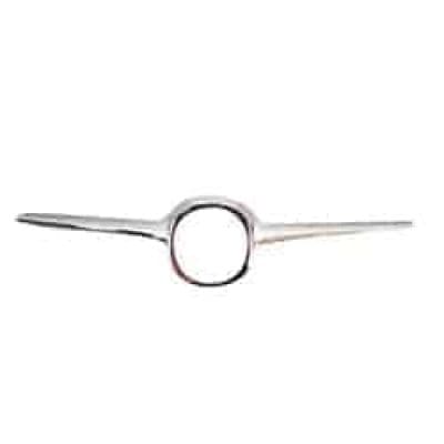 AC1210105 Grille Center Molding AC1210105 Grille Center Molding