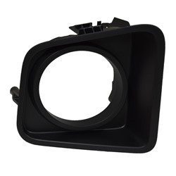 TO1038175 Driver Side Fog Light Bezel