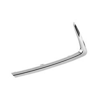 TO1047102C Grille Bumper Cover Molding
