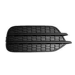 VW1039124 Passenger Side Front Bumper Fog Light Cover