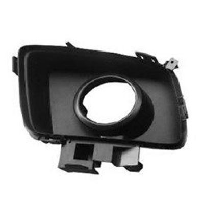 MA1038101 Driver Side Front Bumper Fog Light Bezel MA1038101 Driver Side Front Bumper Fog Light Bezel