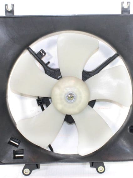 MI3115116 Assembly Radiator Fan