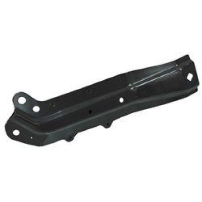 TO1063101 Passenger Side Front Bumper Cover