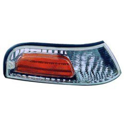 FO2521147C Marker/Park Lamp Lens & Housing FO2521147C Marker/Park Lamp Lens & Housing