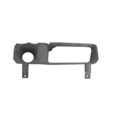 CH1039101 Front Bumper Insert Passenger Side