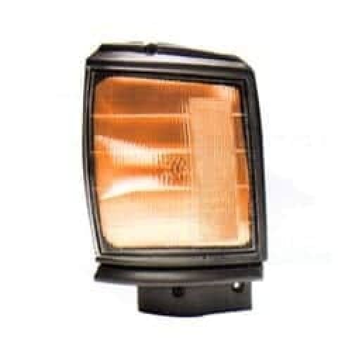 TO2520115V Driver Side Park Light Assembly