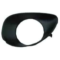 TO2598108 Driver Side Fog Light Bezel