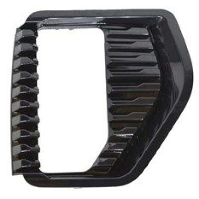 GM1039242 Front Bumper Insert Fog Light Bezel Passenger Side