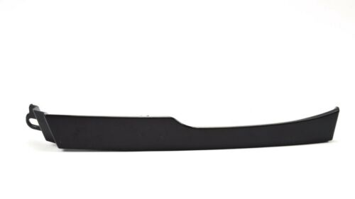 TO1088112 Front Driver Side Bumper Filler