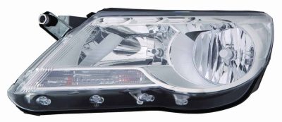 VW2502143 Driver Side Headlight Assembly