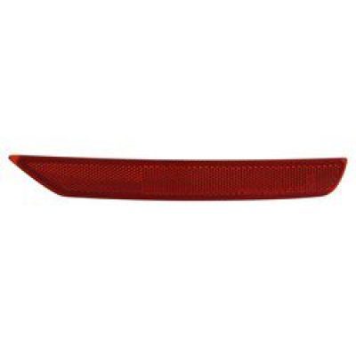 SU1185101C Passenger Side Reflector Bumper