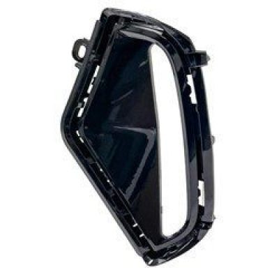TO1038254 Driver Side Fog Light Bezel