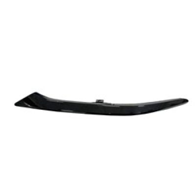 AC1046105 Driver Side Front Bumper Cover Molding