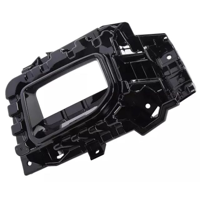 GM1038320C Driver Side Front Bumper Insert