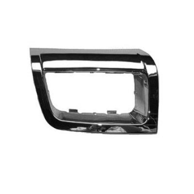 GM1038106 Front Bumper Insert Fog Light Bezel Driver Side